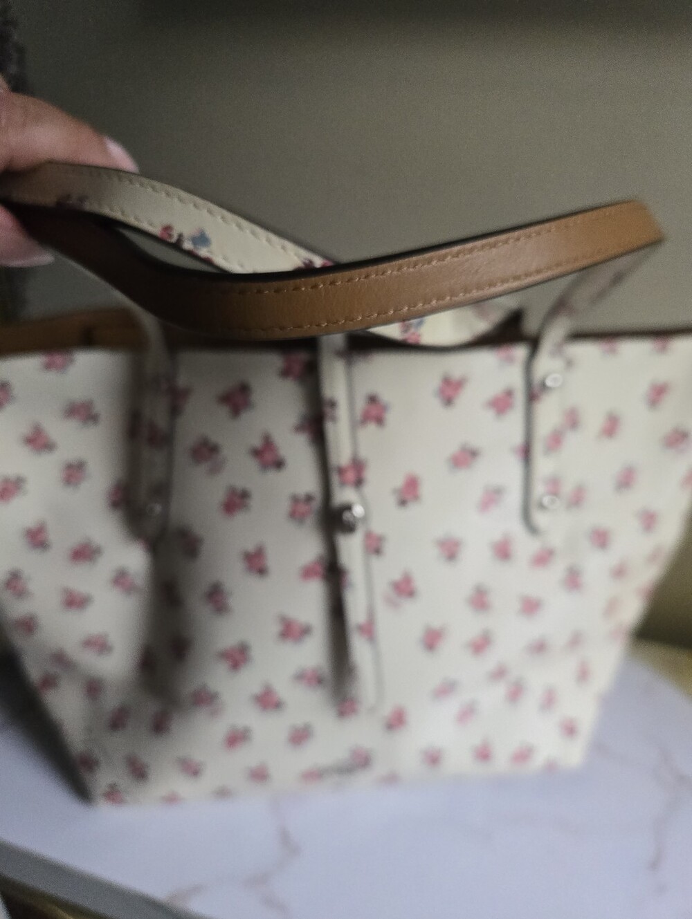 🌸GUC Coach Market Floral Bloom Large Patent Leather Tote Bag🌸 - Picture 10 of 14